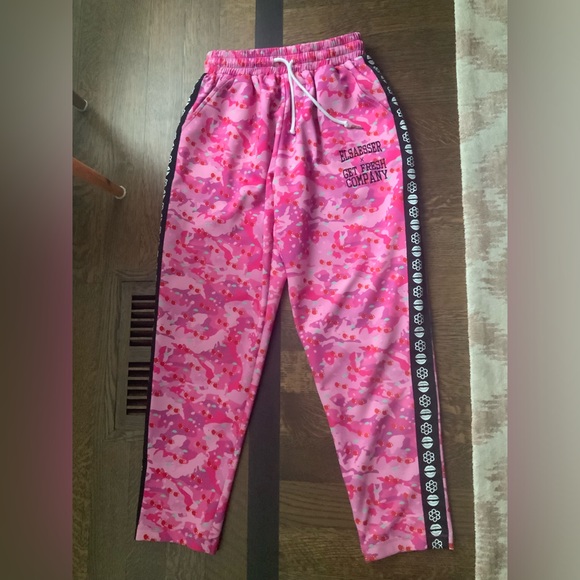 HAYLEY ELSAESSER X GET FRESH COMPANY Pink Cherry Track pants Women’s Size Medium - Picture 11 of 14